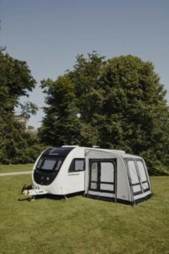 Vango Airbeam Vango Balletto Air 260 Elements Shield Caravan Awning (2023) 13 Vango Airbeam Vango Balletto Air 260 Elements Shield Caravan Awning (2023) -Adventure Camping Shop balletto air 260 11