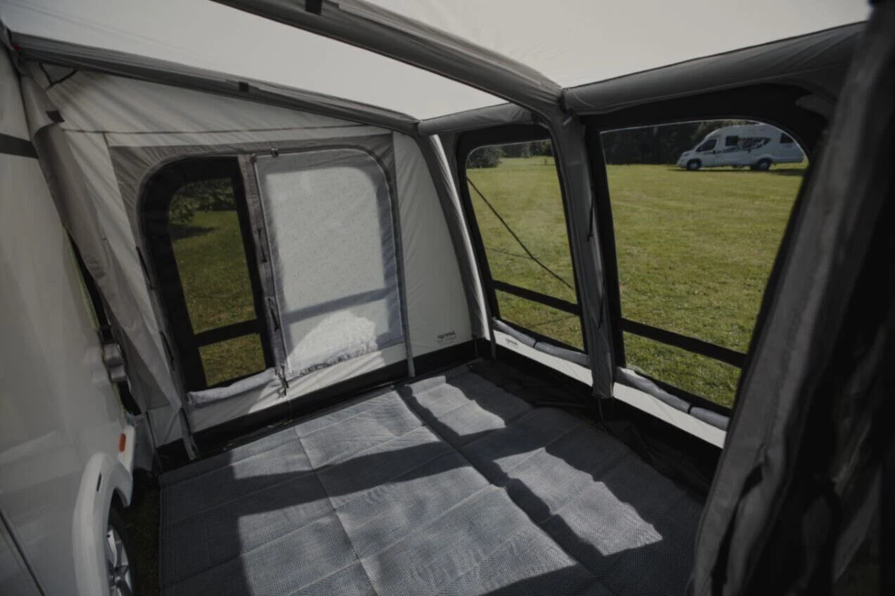 Vango Airbeam Vango Balletto Air 260 Elements Shield Caravan Awning (2023) 8 Vango Airbeam Vango Balletto Air 260 Elements Shield Caravan Awning (2023) - Image 6